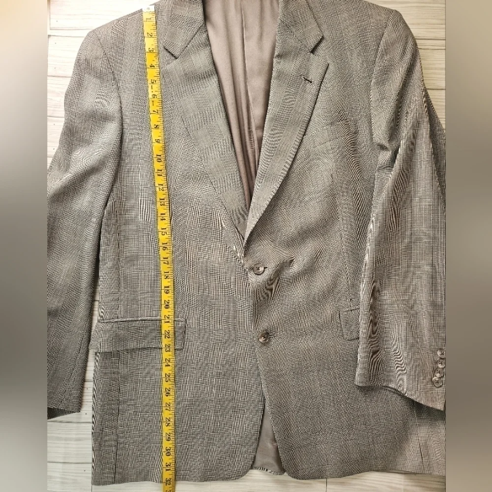 Vintage Burberry Plaid Single Breasted Suit Jacket In Tan and Black Size 44L